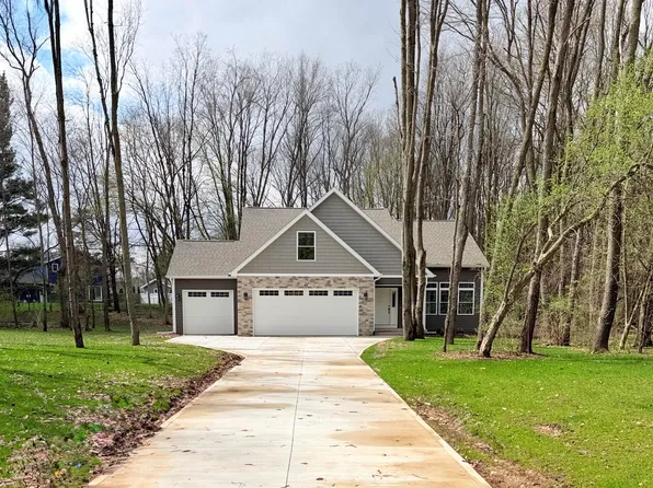 9209 Kellie Ln, Richland, MI 49083