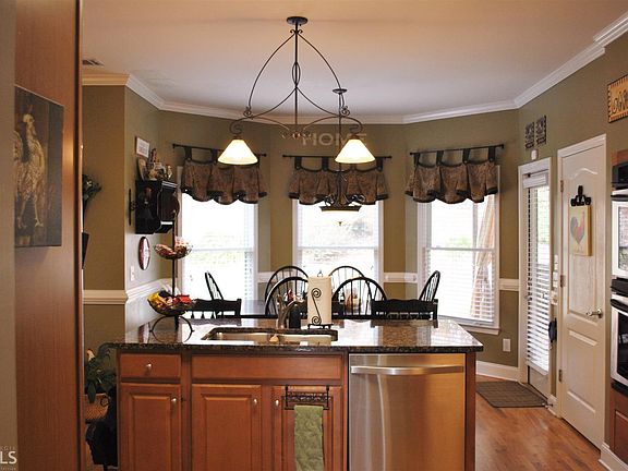 2nd image of 200 Forrester Ct