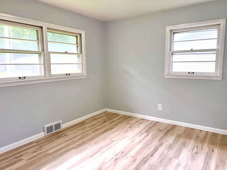 125 Forestwood Dr — Photo 10