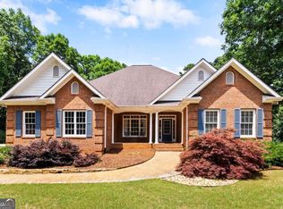 1091 Liberty Ln, Bogart, GA