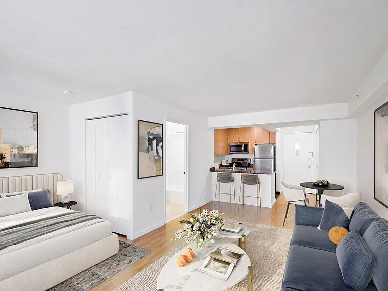 66 W 38th St #22C — Photo 3