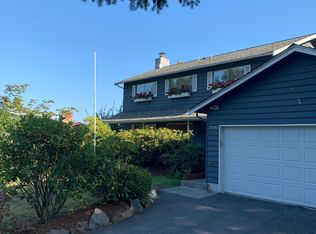 17241 NE 15th Pl, Bellevue, WA 98008
