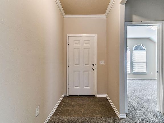 5th image of 10704 Cruces Dr