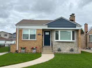 7444 W Winnemac Ave, Harwood Heights, IL 60706