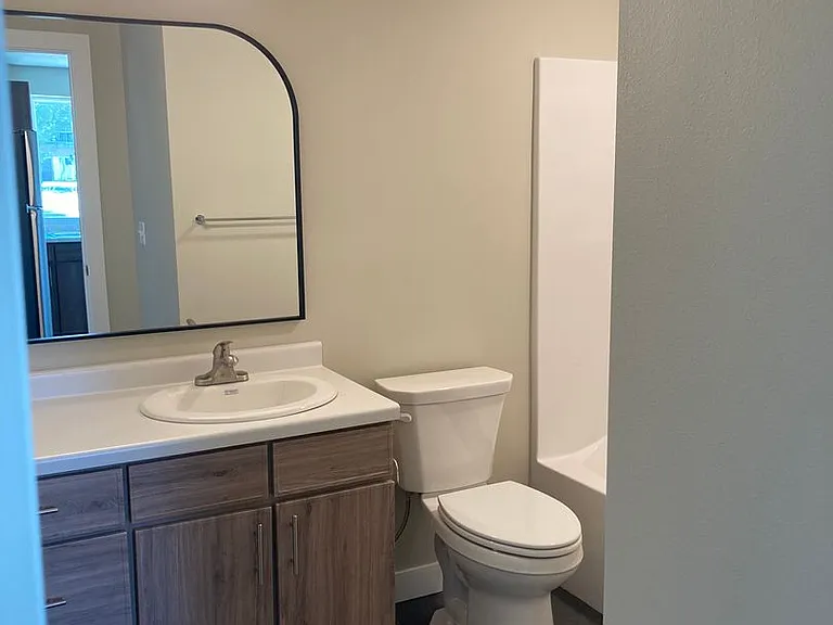 2606 Apache Court Suites 101 4 #201-301 — Photo 14