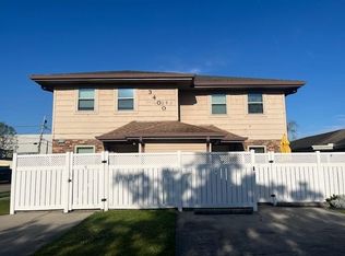 3400 N Woodlawn Ave #B, Metairie, LA 70006