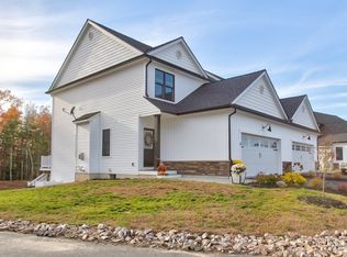 36 Compass Point Dr #36, Douglas, MA 01516