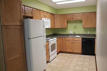 1st image of 1037 NW Greenwood St #1037