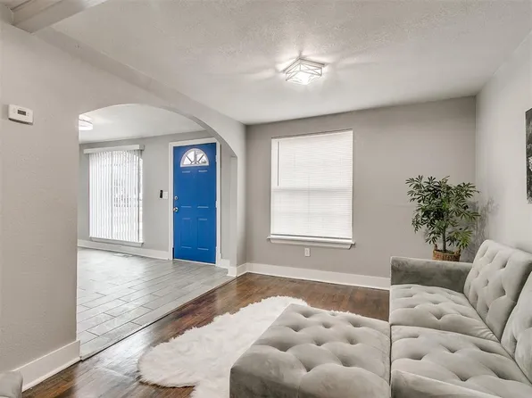 1005 NW 98th St, Oklahoma City, OK 73114