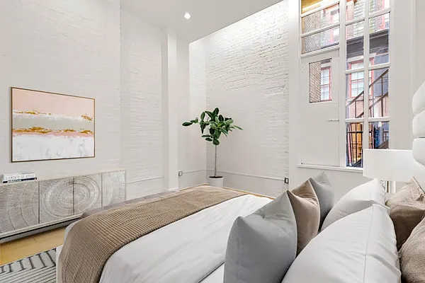 Rented by REAL New York | media 6