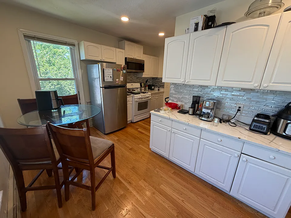 359-361 Western Ave #1