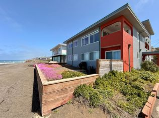 1 Paloma Ave, Pacifica, CA 94044