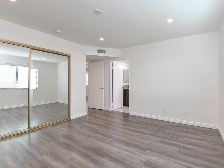 1021 Linden Ave #6 — Photo 19
