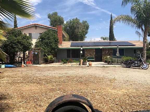 2nd image of 24626 Eucalyptus Ave