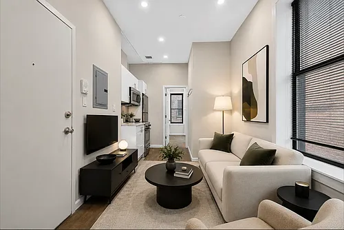 250 Broome St Photo 1