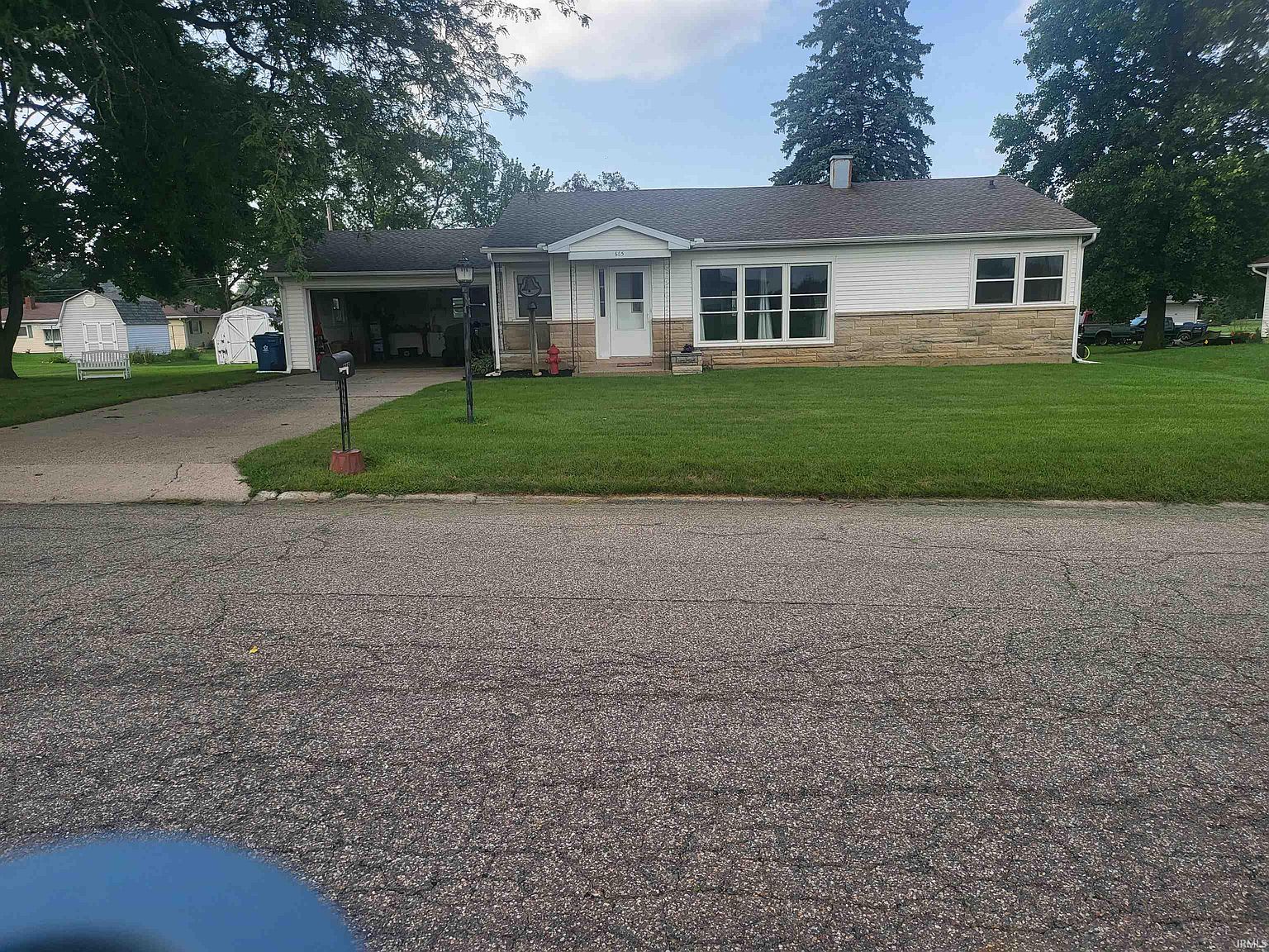 665 E Maple St, Bremen, IN 46506 | Zillow