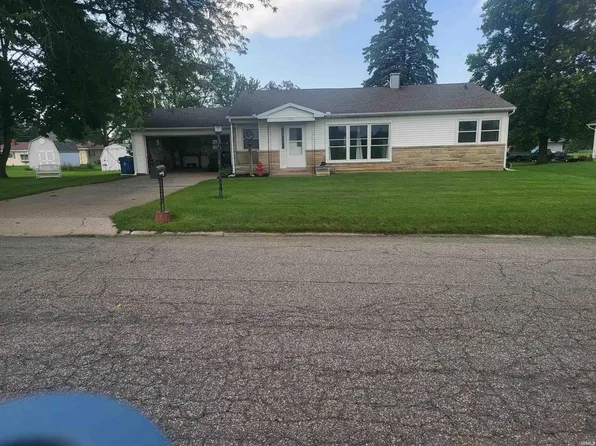 665 E Maple St, Bremen, IN 46506