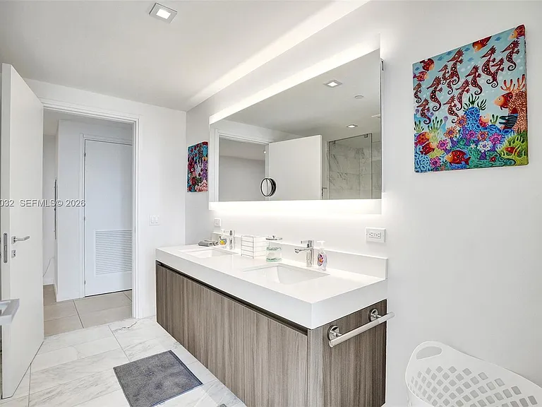 401 N Birch Rd #813 — Photo 19