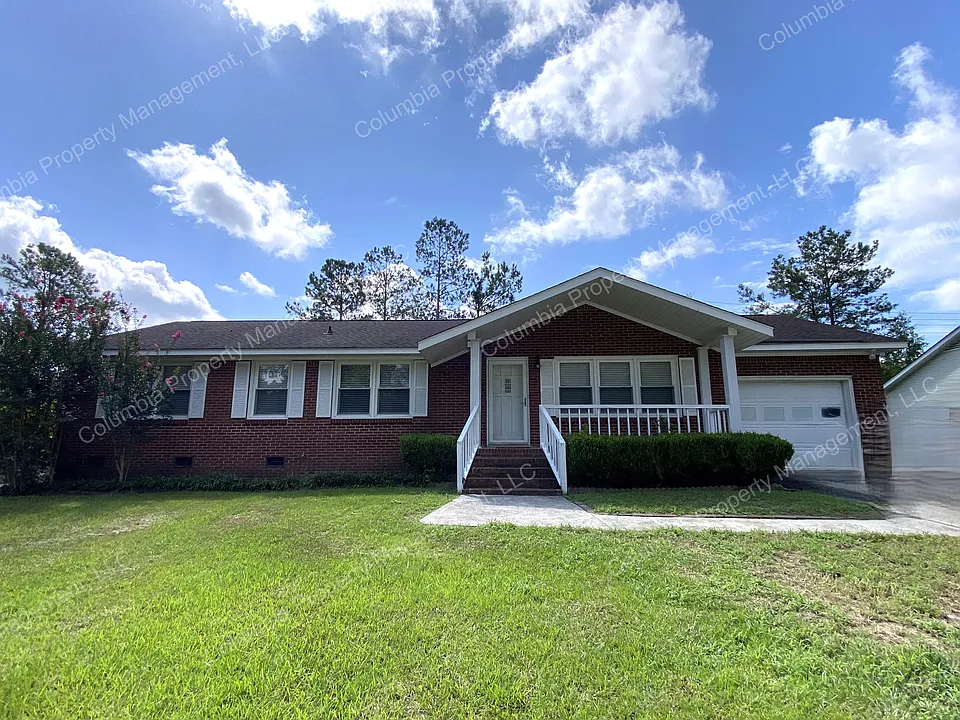 306 Lloydwood Dr