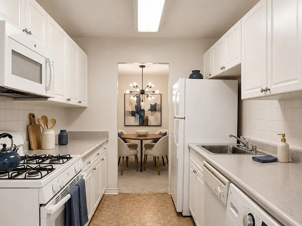 Stoneridge at Mark Center Apartment Homes