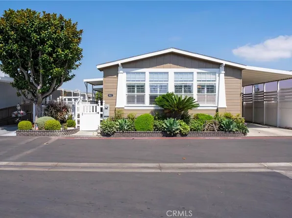 4411 Waimea Dr, Huntington Beach, CA 92649