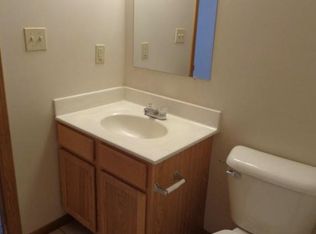 1757 7th Ave APT 203, Huntington, WV 25703