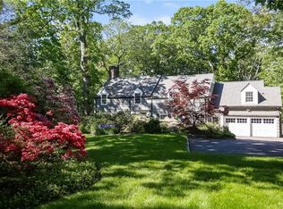 11 Edgewood Dr, Rye Brook, NY 10573