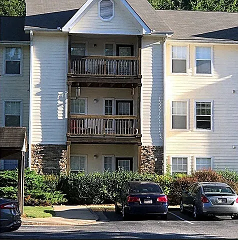 Cameron at Clarkesville — Photo 3