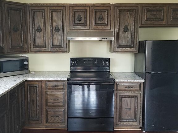 2nd image of 1849 Wolf St Fl 2