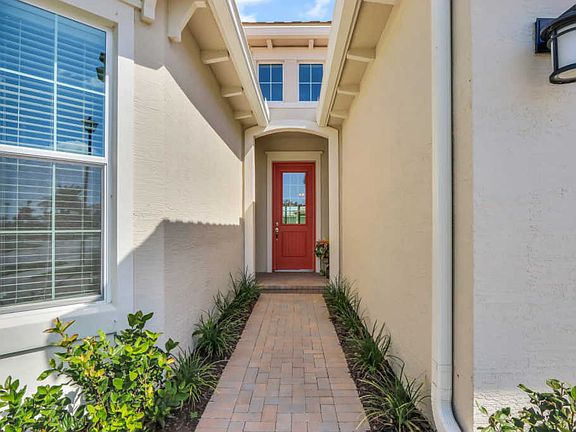 3rd image of 15991 Whippoorwill Cir