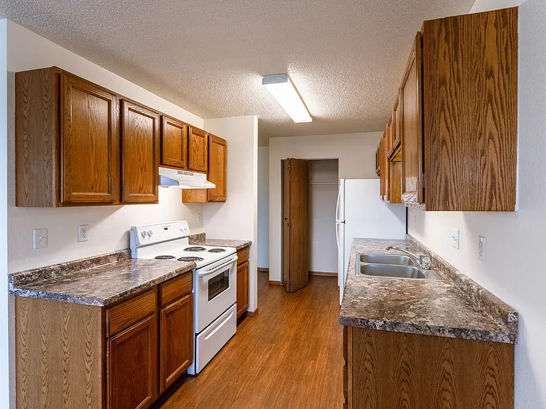 Southview III — Photo 8