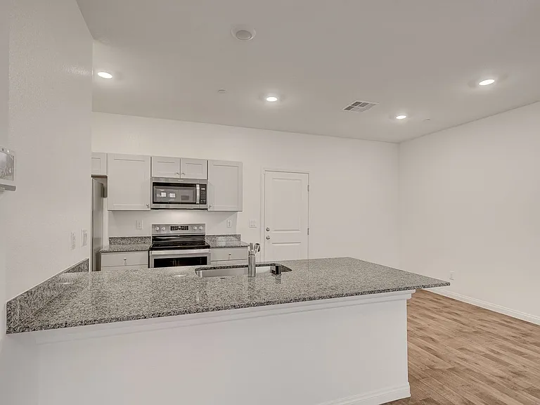 4153 Lunar Canyon Ave — Photo 8