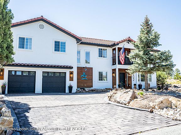 4th image of 202 Timberline Pl