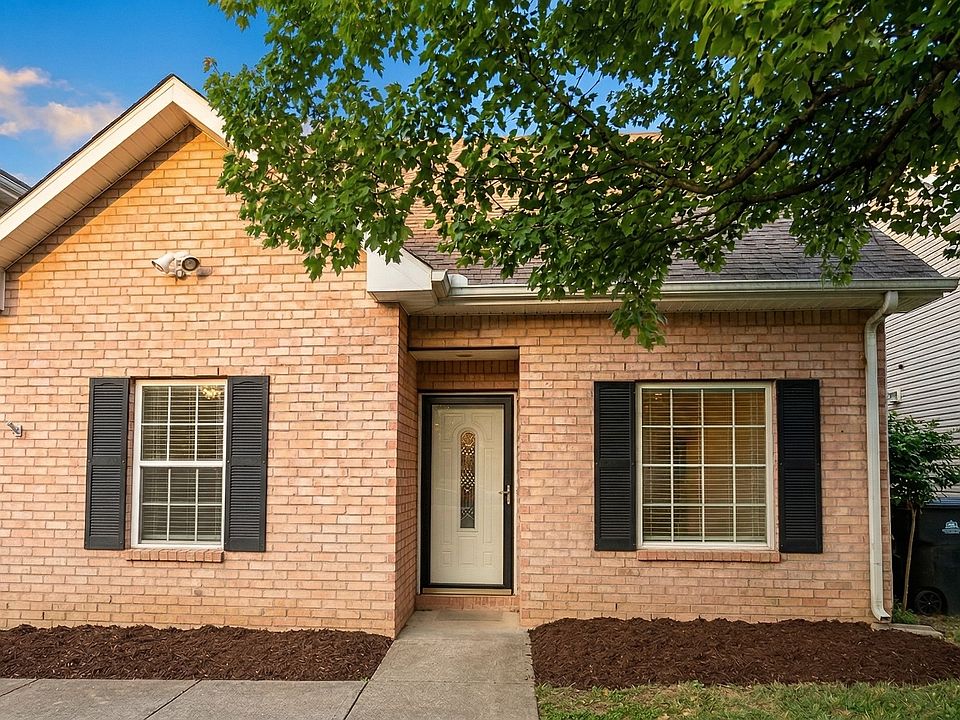 1st image of 716 William Howard Pl