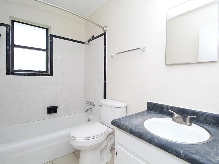 5301 Broad St — Photo 5