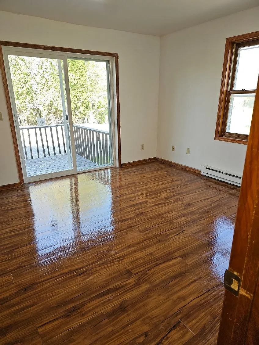 2 bed, 900 sqft, $1,695 — Photo 4