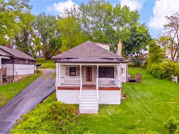 987 McCoy Rd, Mc Kees Rocks, PA 15136