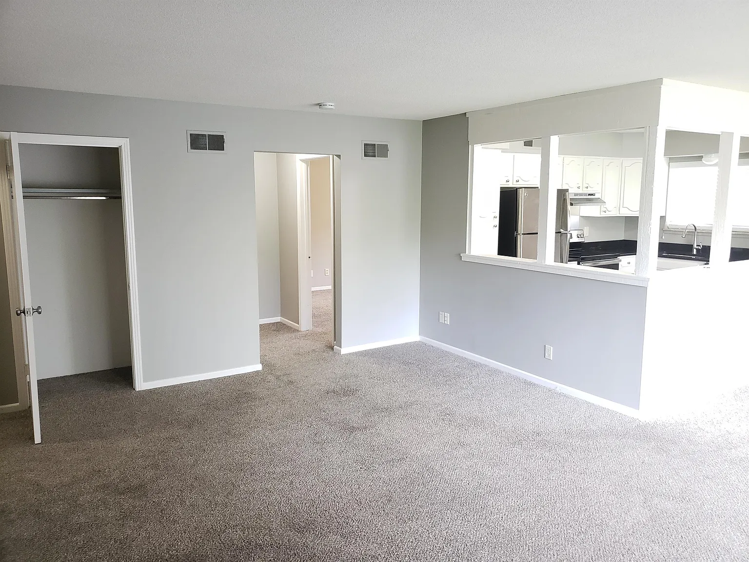 The Pines 9530-9532 — Photo 2