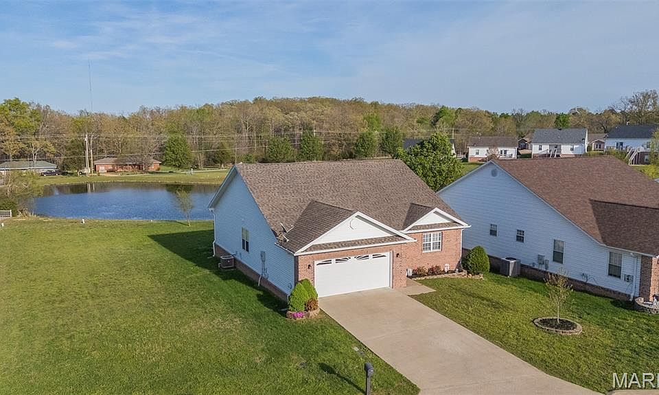 1st image of 268 Redhead Ln