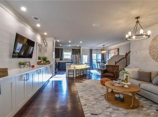 2570 Parkwood Cove Dr, Doraville, GA 30340