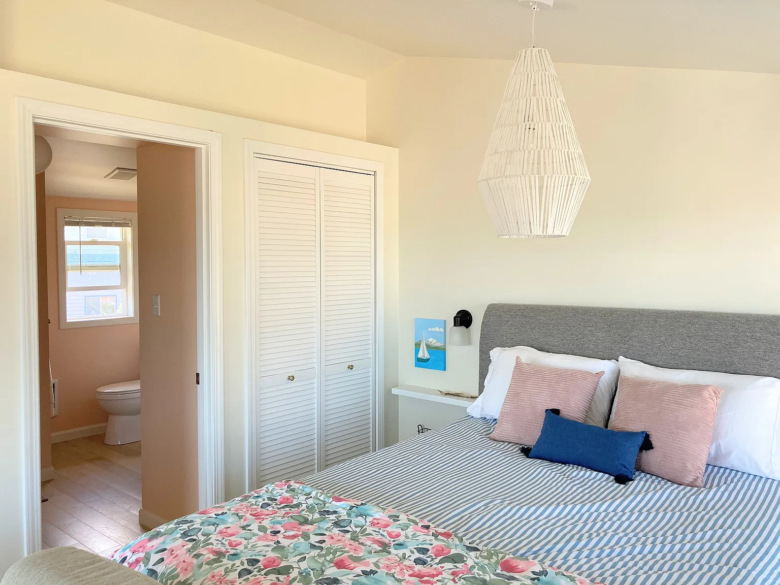 Studio, 400 sqft, $1,865 — Photo 3