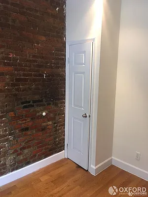 Rented by Oxford Property Group | media 16