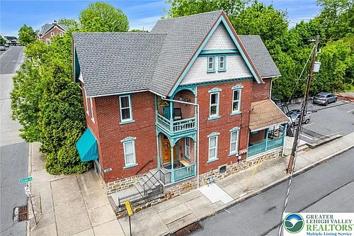 146 W Broad St #3 Photo 1