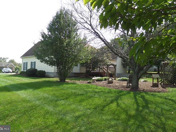 3rd image of 55 Chestnutwood Way