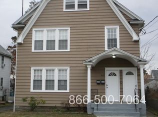 647-649 Huntington Rd #1, Bridgeport, CT 06610