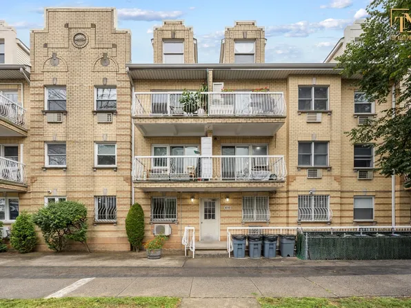 4812 Bedford Avenue image 1 of 15