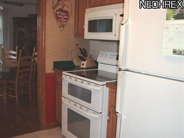 5th image of 8355 Willowhurst Cir NW
