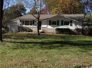 6700 N Wayne Ave, Gladstone, MO 64118