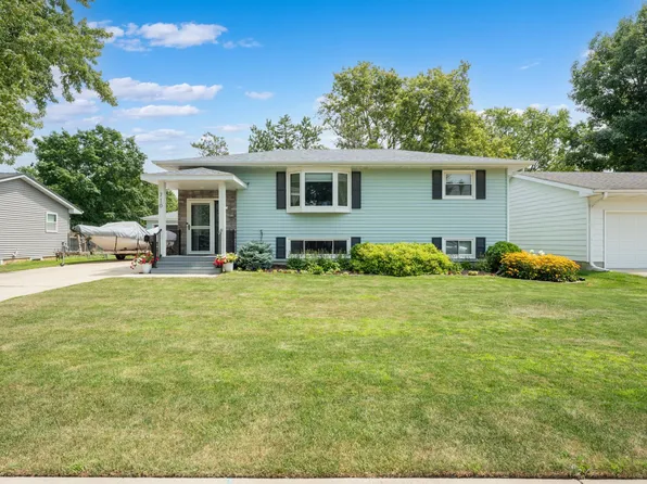 710 4th Ave SE, Stewartville, MN 55976