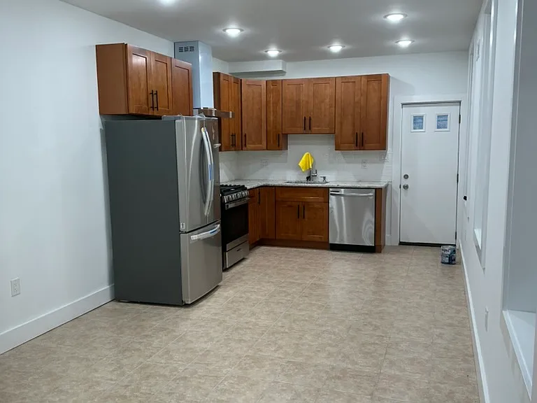 2641 N 9th St — Photo 5